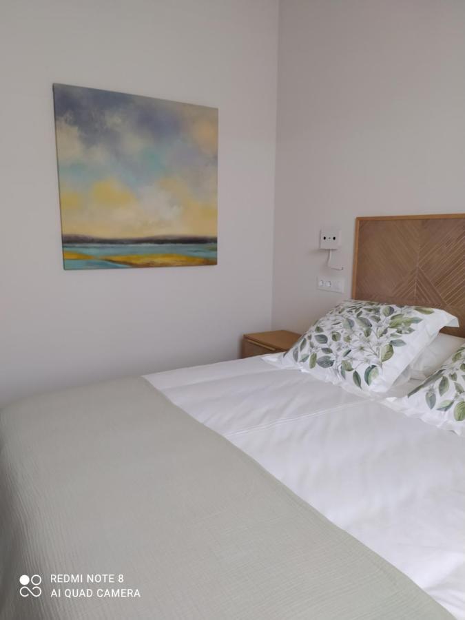 Apartamentos Pontedeume Riadoeume Buitenkant foto