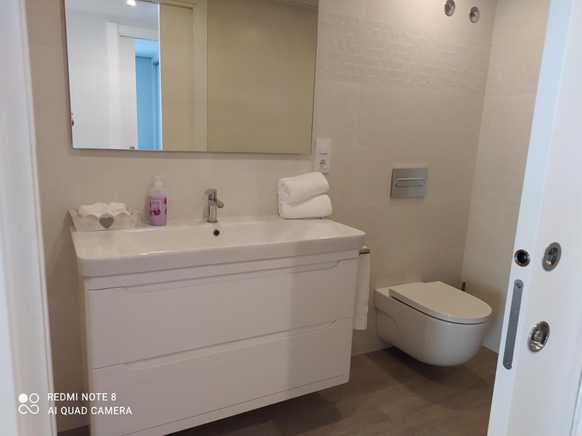 Apartamentos Pontedeume Riadoeume Buitenkant foto